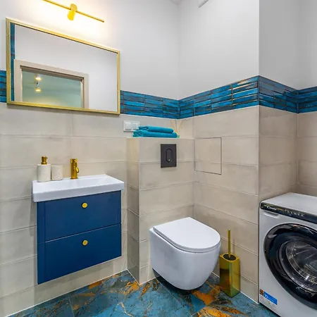 Bakista Γκντίνια